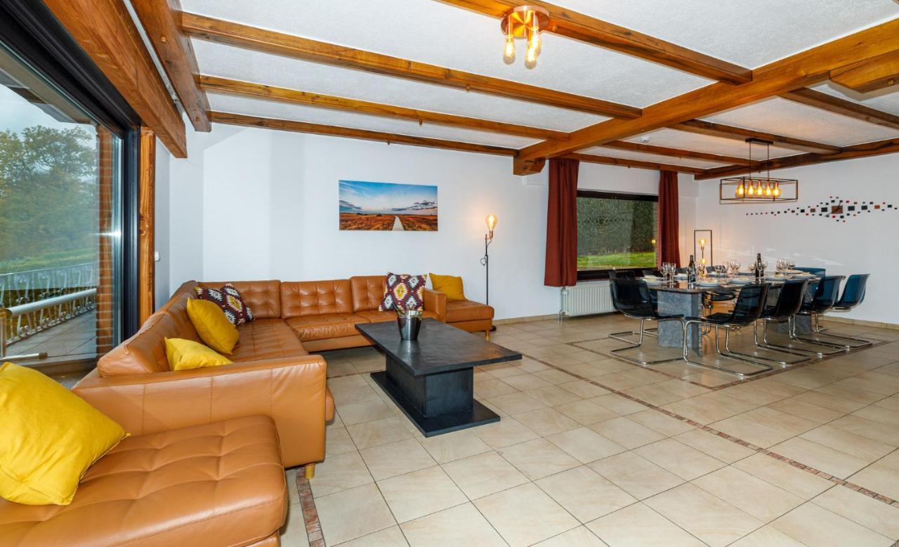Luxueuse Et Spacieuse Villa Avec Sauna Et Piscine Malmedy Eksteriør bilde