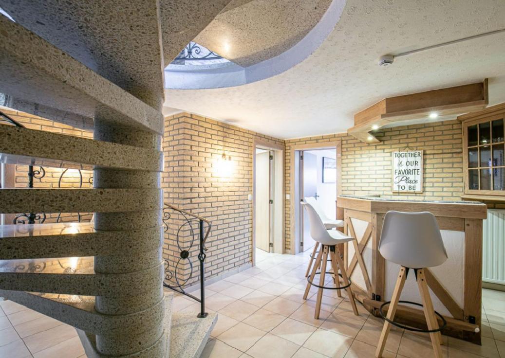 Luxueuse Et Spacieuse Villa Avec Sauna Et Piscine Malmedy Eksteriør bilde